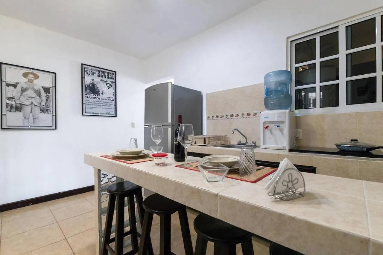 Pancho Double Room Dolce Vita Caribe Beach B&B Playa del Carmen 0*,