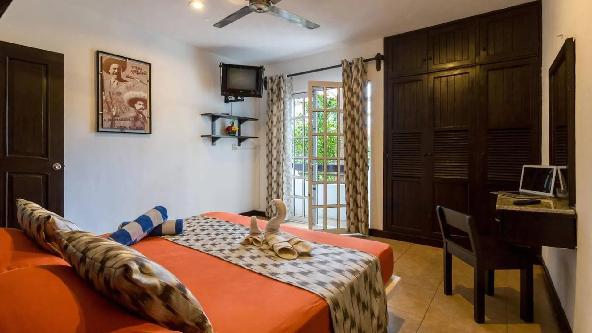 Pancho Double Room Dolce Vita Caribe Beach B&B Playa del Carmen 0*,  Mexico